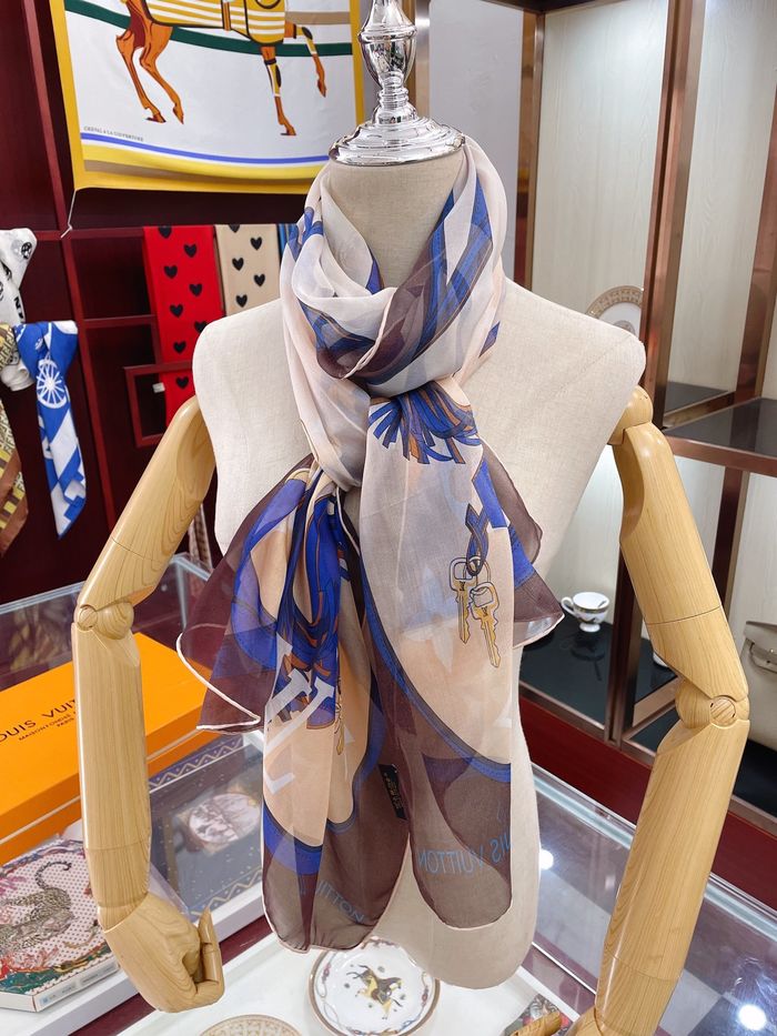 Louis Vuitton Scarf LVS00043